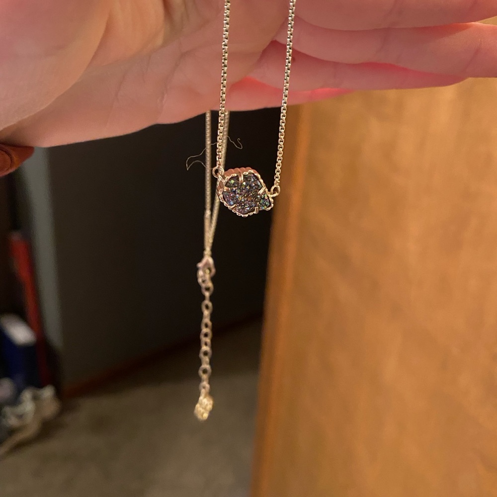 Kendra scott necklace